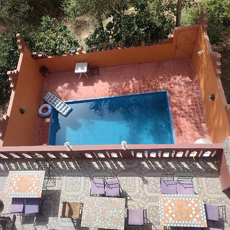 AUBERGE DE LA RIVIÈRE Du DADÈS Boumalne Esterno foto