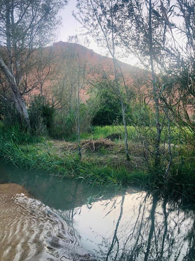 AUBERGE DE LA RIVIÈRE Du DADÈS Boumalne Esterno foto