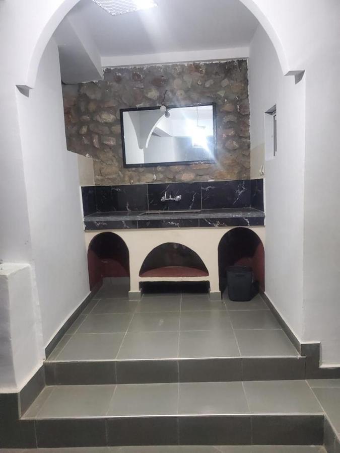 AUBERGE DE LA RIVIÈRE Du DADÈS Boumalne Esterno foto
