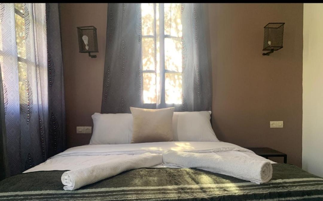 AUBERGE DE LA RIVIÈRE Du DADÈS Boumalne Esterno foto