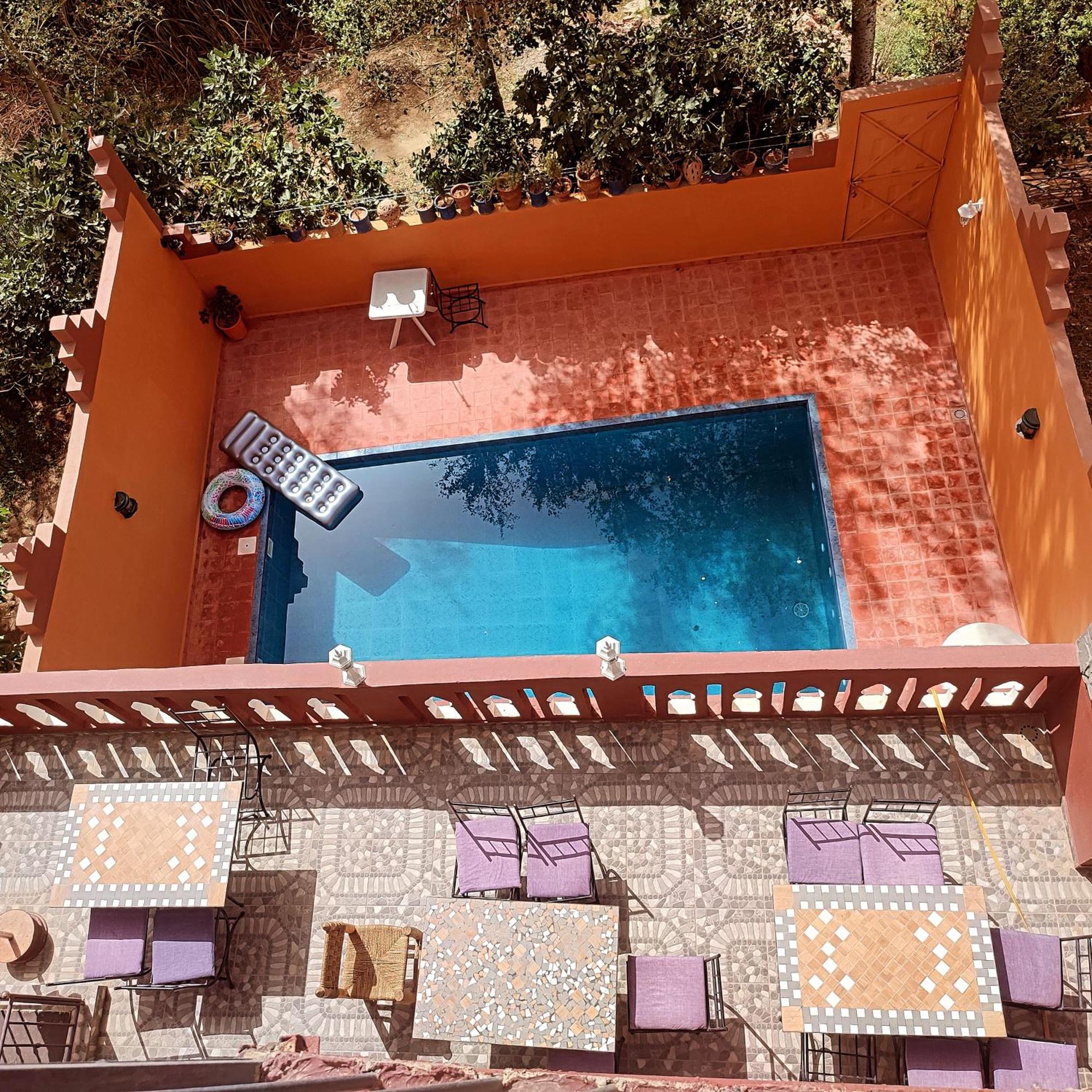 AUBERGE DE LA RIVIÈRE Du DADÈS Boumalne Esterno foto